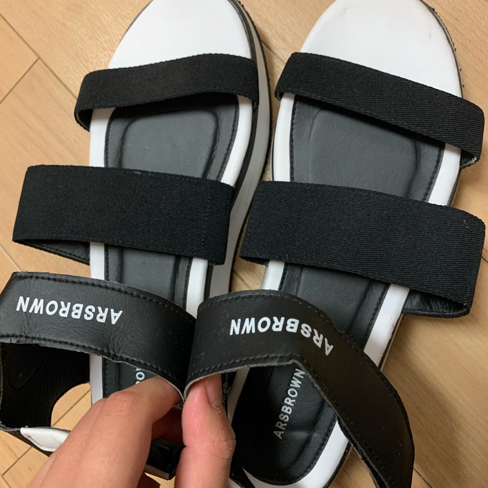 ARSBROWN SANDALS